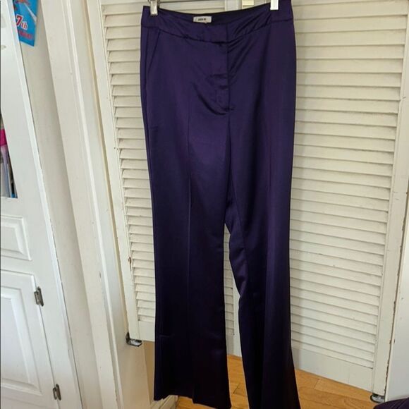 Jason Wu Polished Purple Satin Pants with Chic Split Wide Leg hem. - Picture 7 of 17